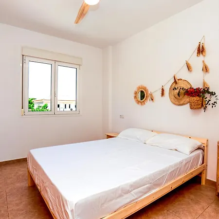 Holiday home Bonito Adosado En Rotas *