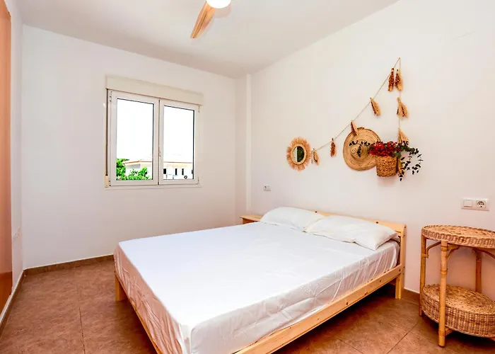 Tatil Evi Bonito Adosado En Rotas *